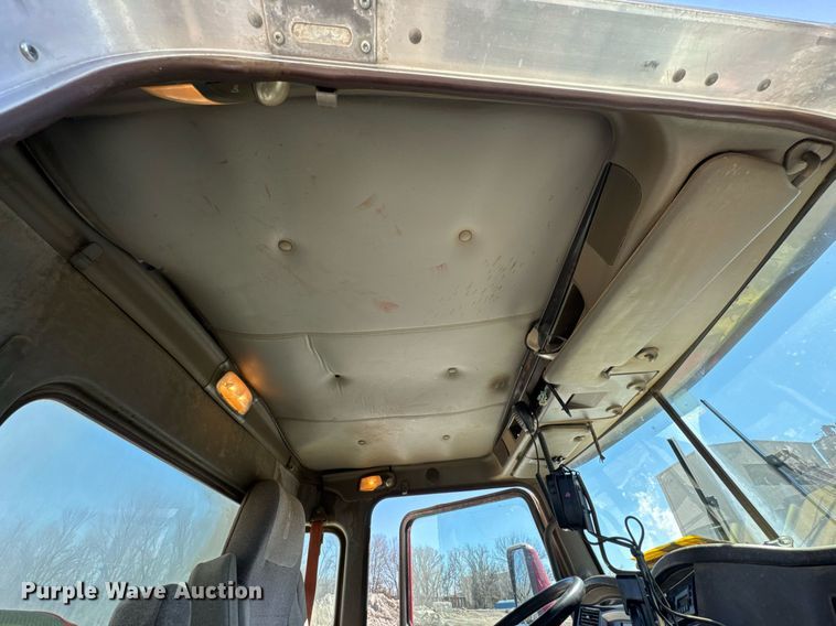 image for item DO0419 2014 Kenworth W900 ready mix truck