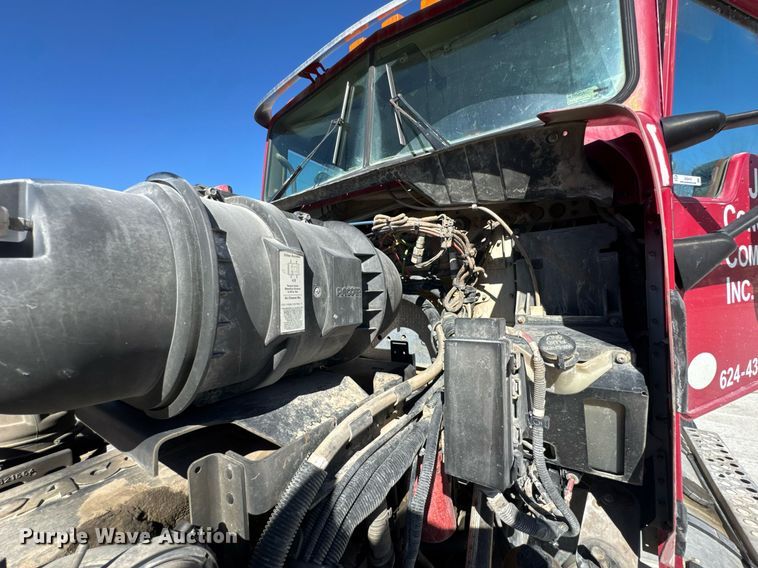 image for item DO0419 2014 Kenworth W900 ready mix truck