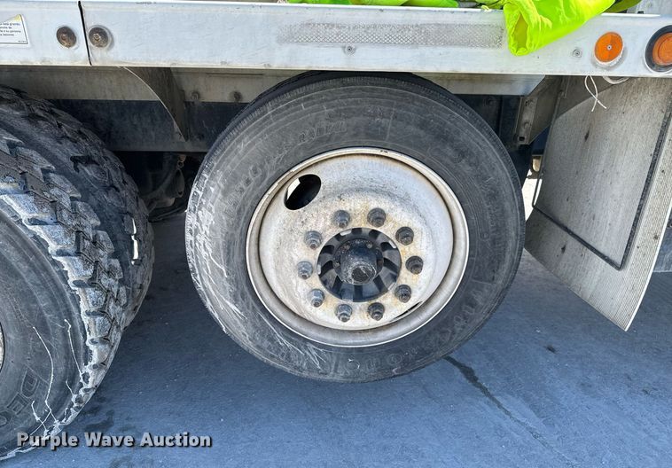 image for item DO0419 2014 Kenworth W900 ready mix truck