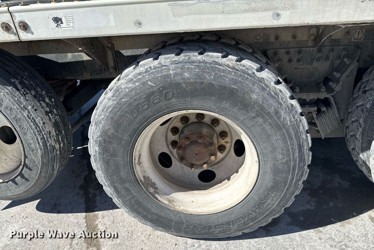 image for item DO0419 2014 Kenworth W900 ready mix truck