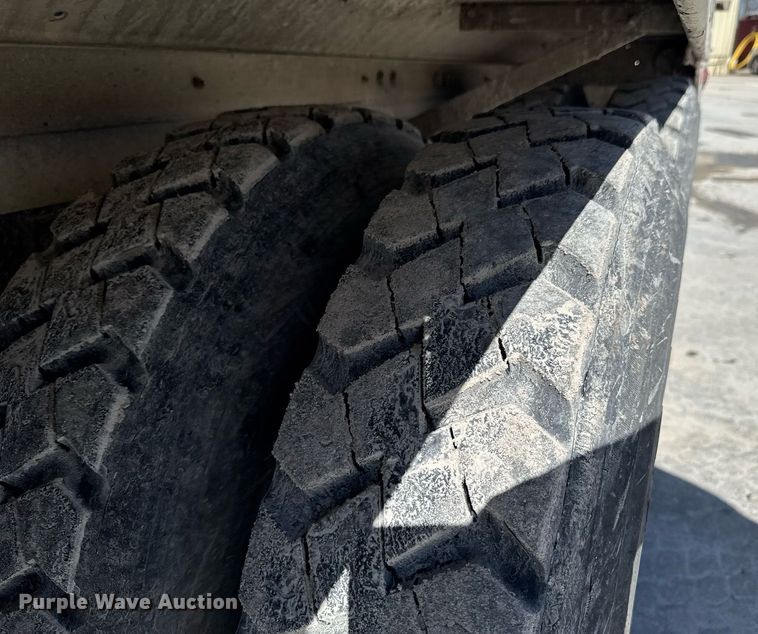 image for item DO0419 2014 Kenworth W900 ready mix truck