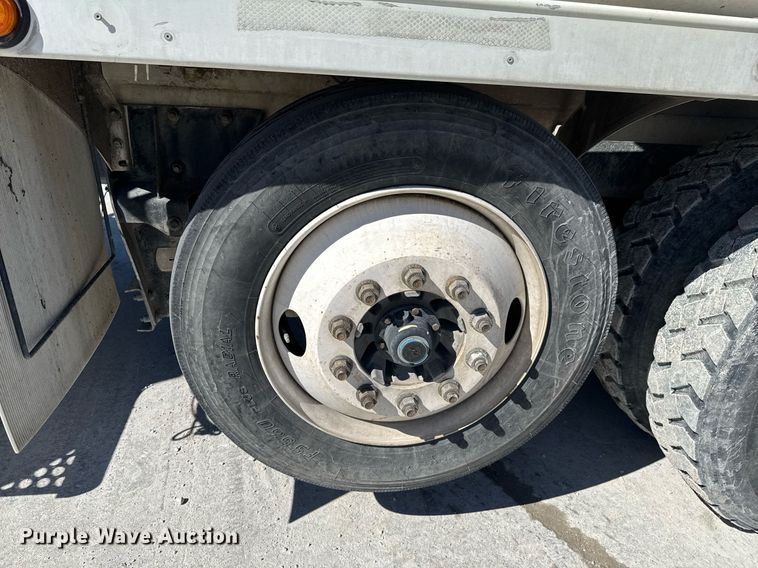 image for item DO0419 2014 Kenworth W900 ready mix truck