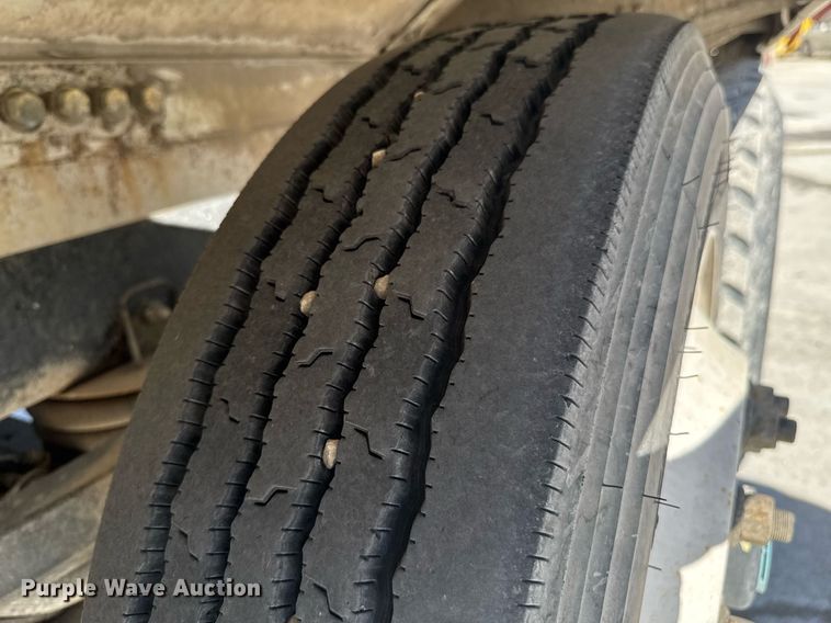 image for item DO0419 2014 Kenworth W900 ready mix truck