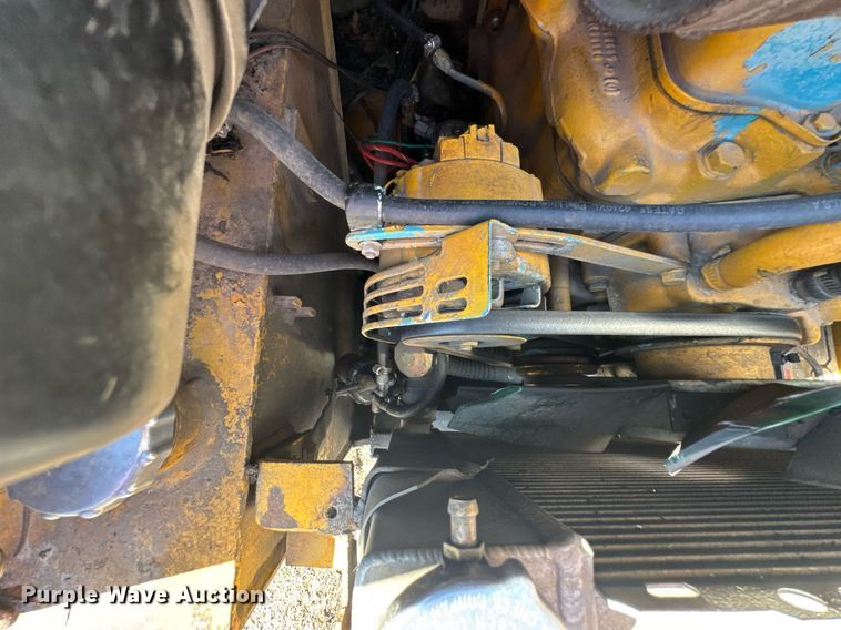 image for item DO0452 1997 Daewoo DSL 801 skid steer loader