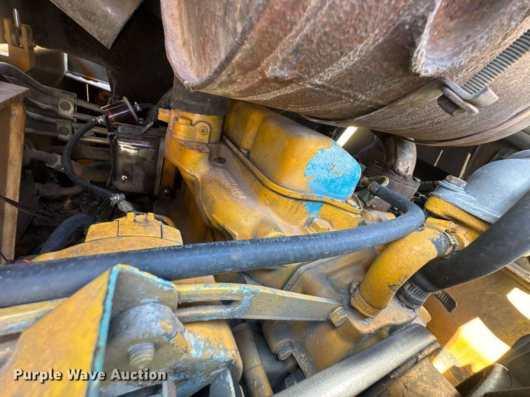 image for item DO0452 1997 Daewoo DSL 801 skid steer loader