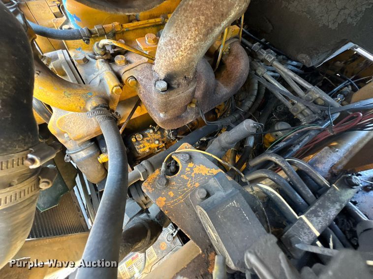 image for item DO0452 1997 Daewoo DSL 801 skid steer loader