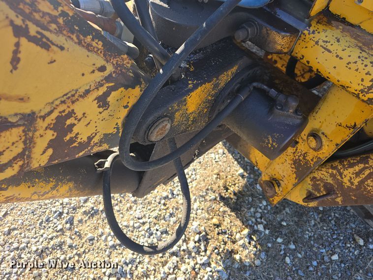 image for item DO7845 International Harvester 3514 backhoe