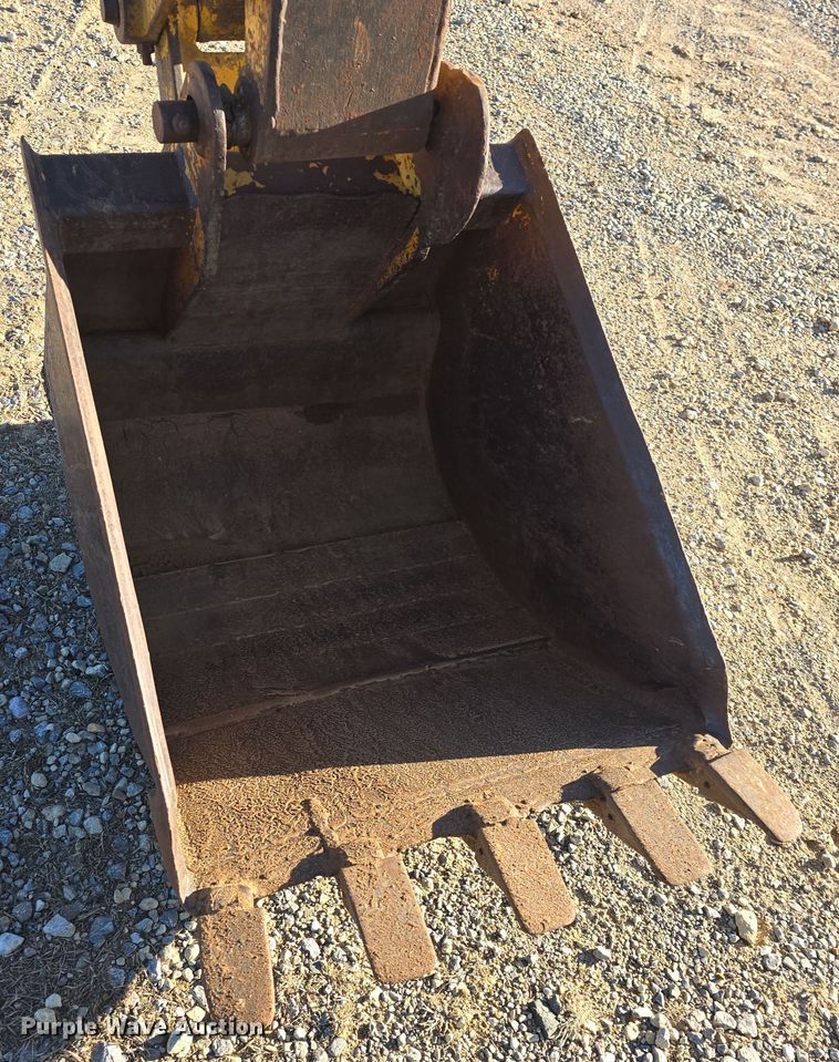 image for item DO7845 International Harvester 3514 backhoe