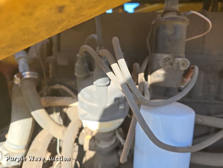 image for item DO7845 International Harvester 3514 backhoe