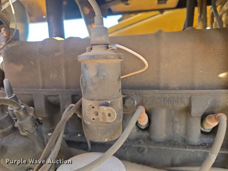 image for item DO7845 International Harvester 3514 backhoe