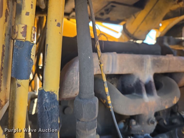 image for item DO7845 International Harvester 3514 backhoe