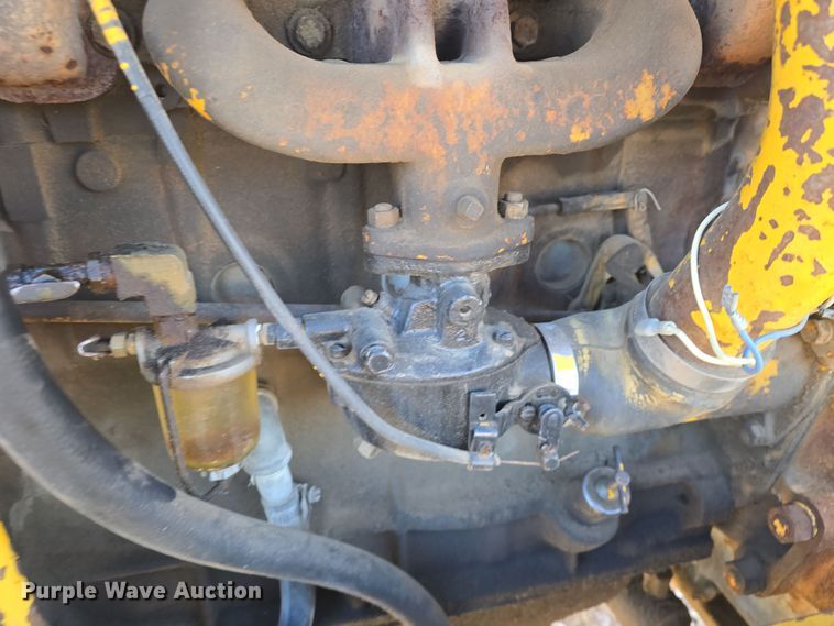 image for item DO7845 International Harvester 3514 backhoe