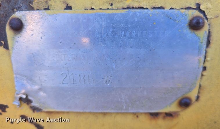 image for item DO7845 International Harvester 3514 backhoe