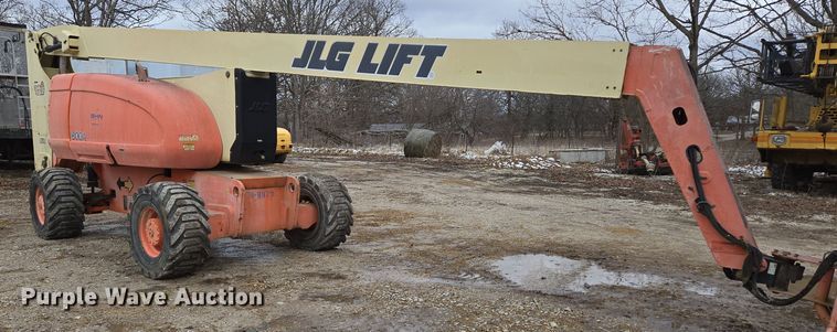 image for item DP6202 2000 JLG 800A boom lift