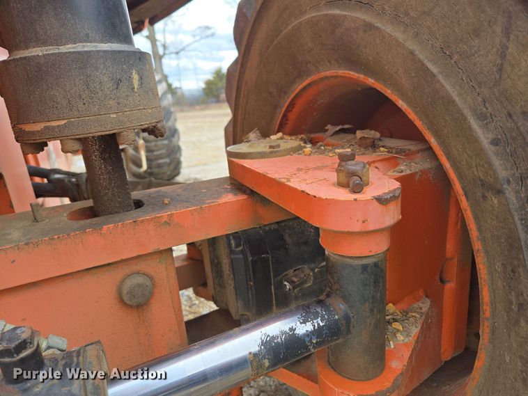 image for item DP6202 2000 JLG 800A boom lift