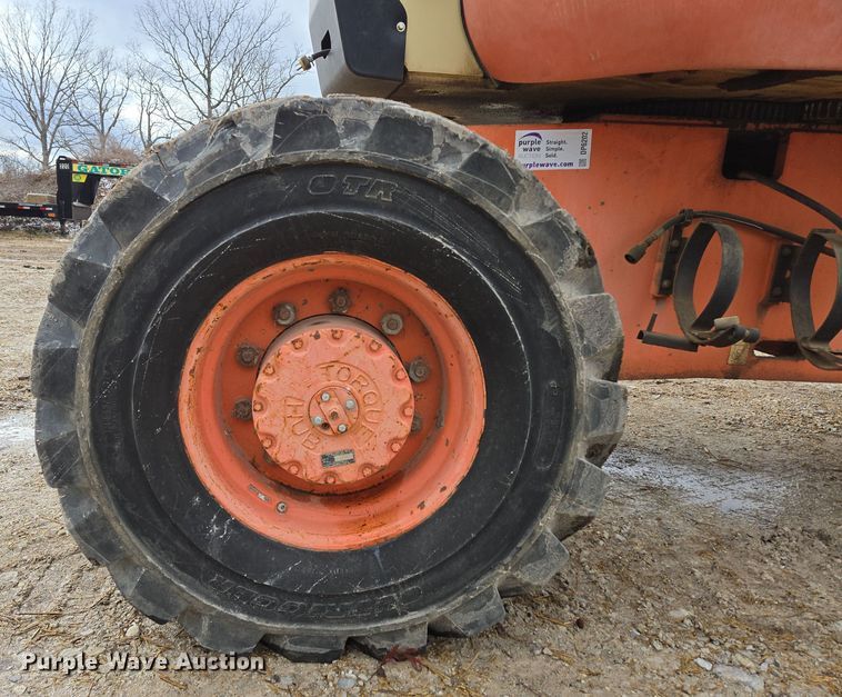 image for item DP6202 2000 JLG 800A boom lift