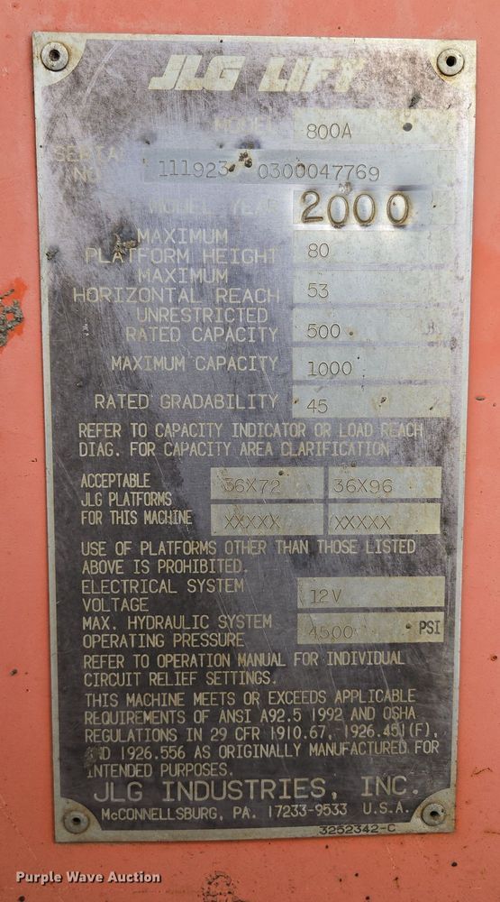 image for item DP6202 2000 JLG 800A boom lift