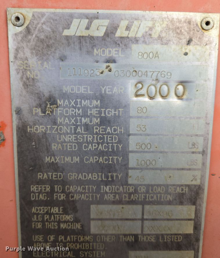 image for item DP6202 2000 JLG 800A boom lift