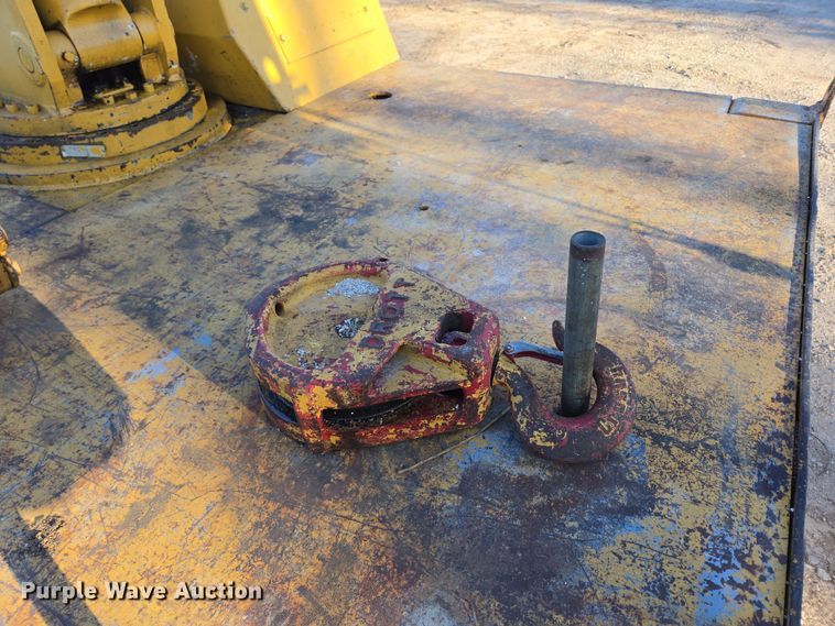 image for item DP6211 1980 Drott 3330 crane