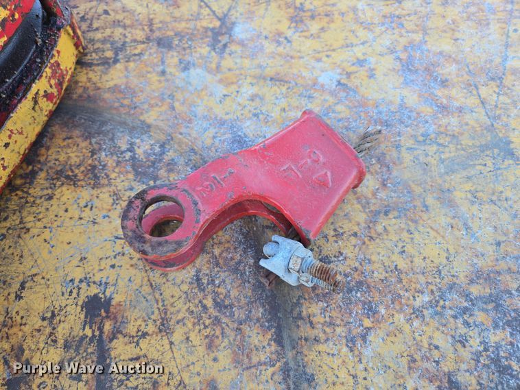 image for item DP6211 1980 Drott 3330 crane