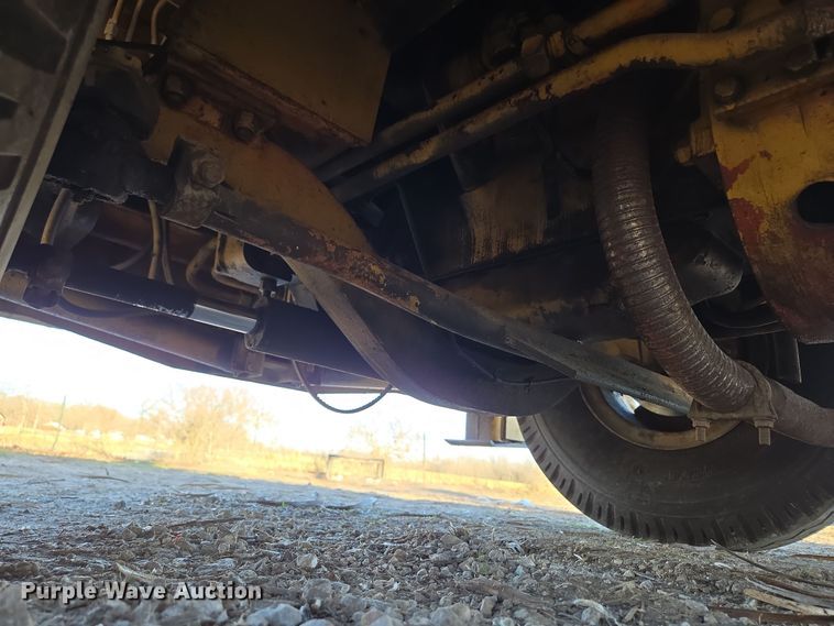 image for item DP6211 1980 Drott 3330 crane