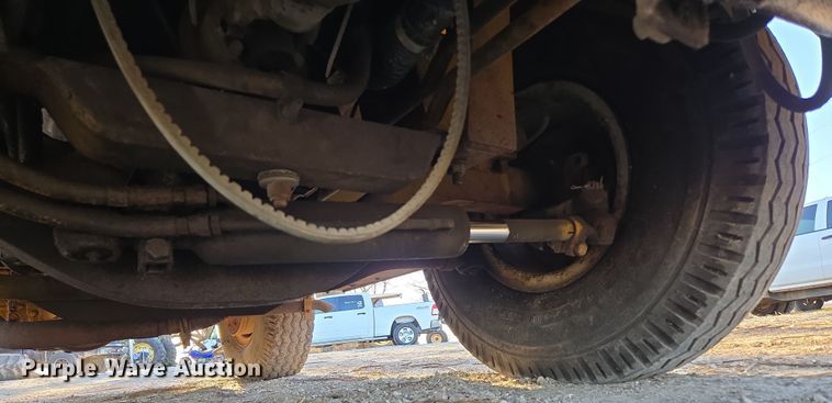 image for item DP6211 1980 Drott 3330 crane