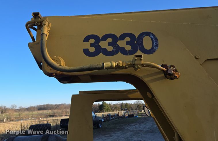 image for item DP6211 1980 Drott 3330 crane