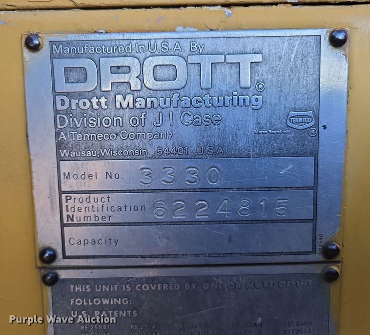 image for item DP6211 1980 Drott 3330 crane