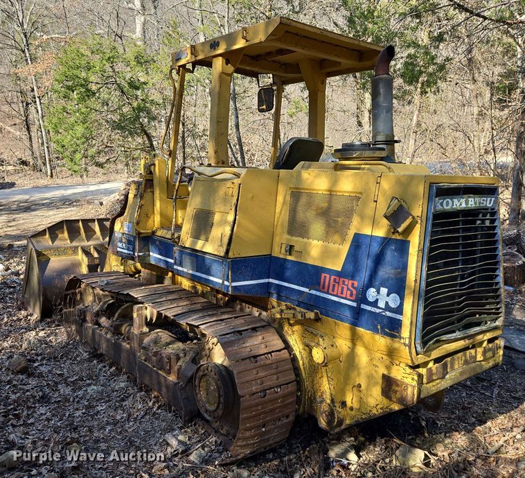 image for item DP6215 1989 Komatsu D66S-1 track loader