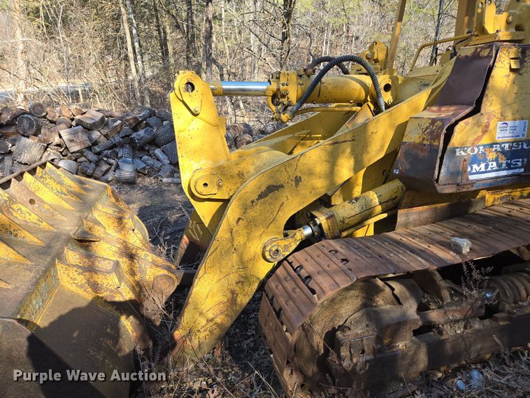 image for item DP6215 1989 Komatsu D66S-1 track loader