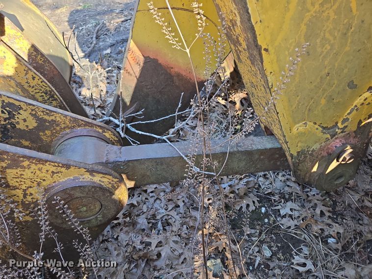 image for item DP6215 1989 Komatsu D66S-1 track loader