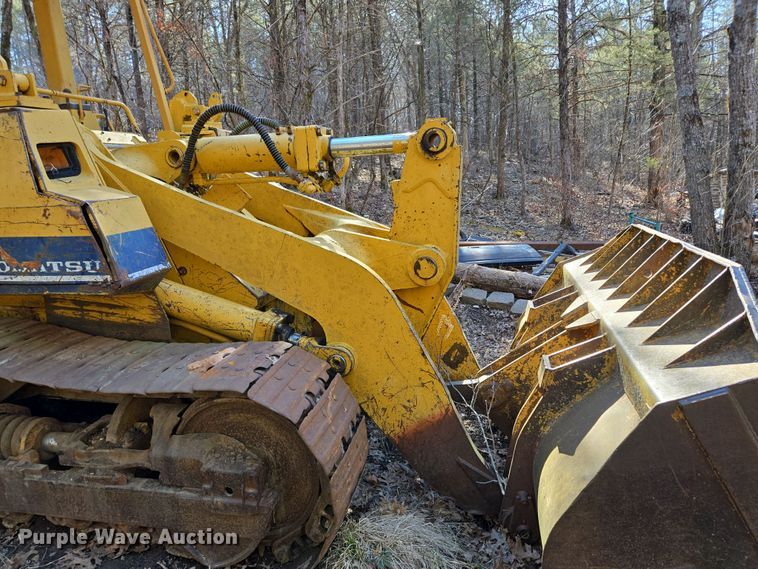 image for item DP6215 1989 Komatsu D66S-1 track loader
