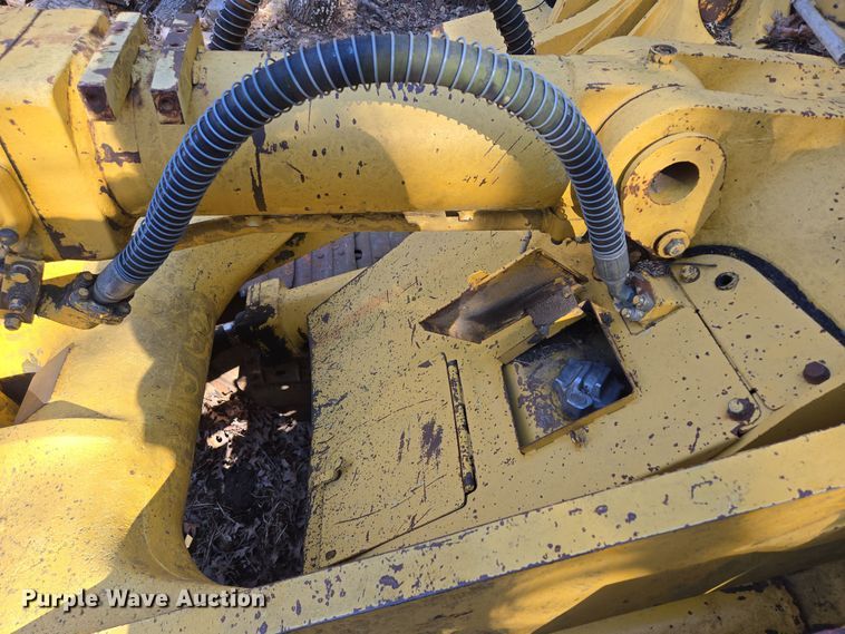 image for item DP6215 1989 Komatsu D66S-1 track loader
