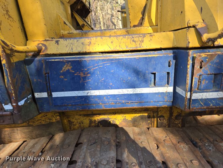 image for item DP6215 1989 Komatsu D66S-1 track loader