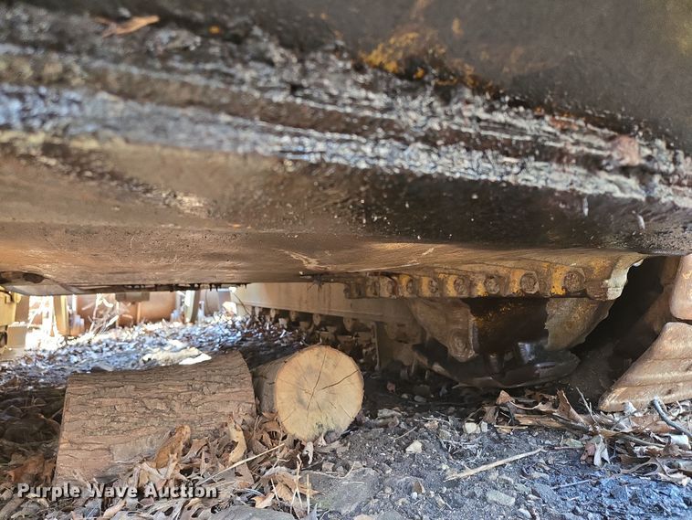 image for item DP6215 1989 Komatsu D66S-1 track loader