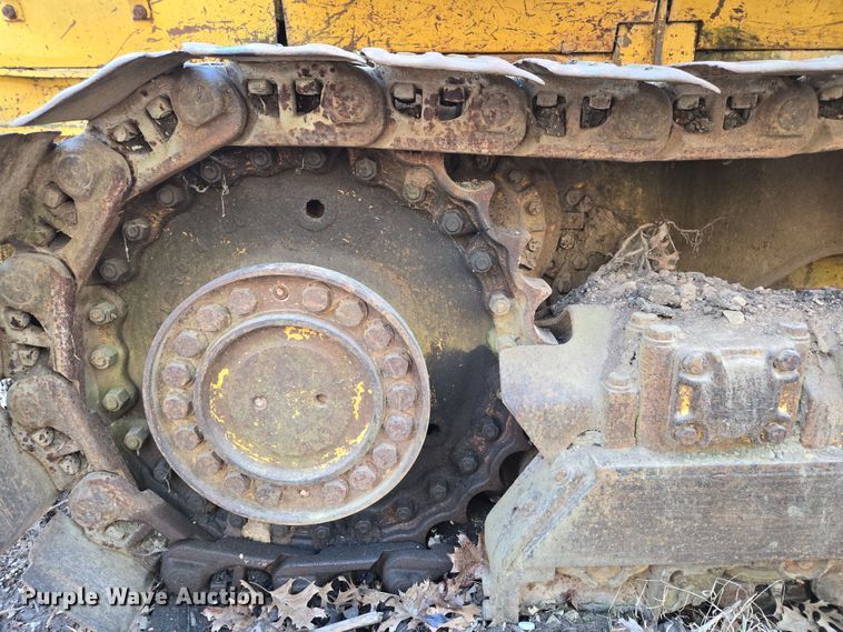 image for item DP6215 1989 Komatsu D66S-1 track loader