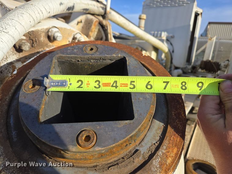 image for item DP6216 1994 Kenworth T800 pressure digger truck