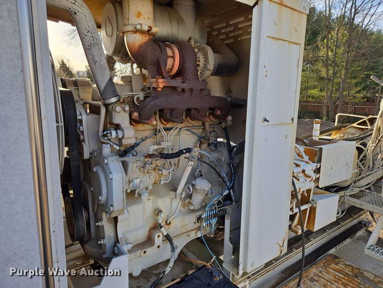 image for item DP6216 1994 Kenworth T800 pressure digger truck