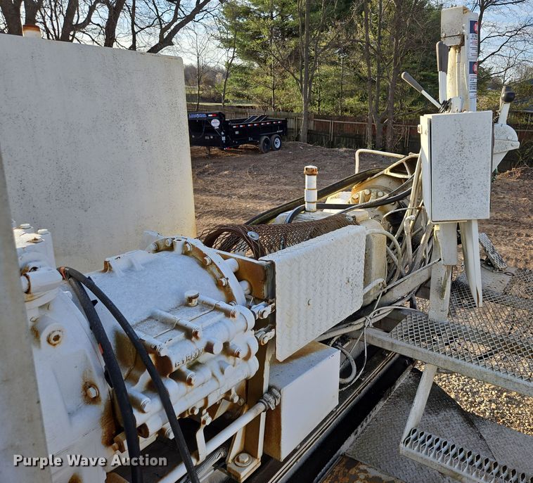 image for item DP6216 1994 Kenworth T800 pressure digger truck