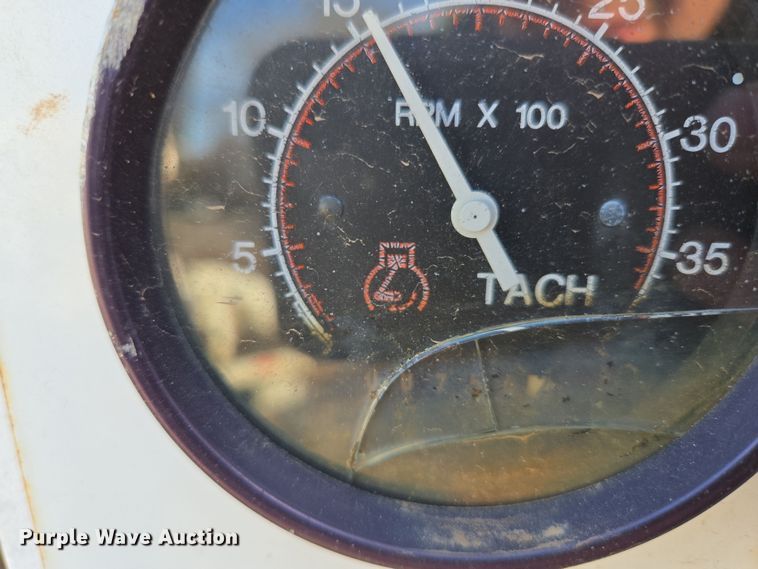 image for item DP6216 1994 Kenworth T800 pressure digger truck