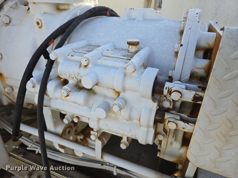 image for item DP6216 1994 Kenworth T800 pressure digger truck