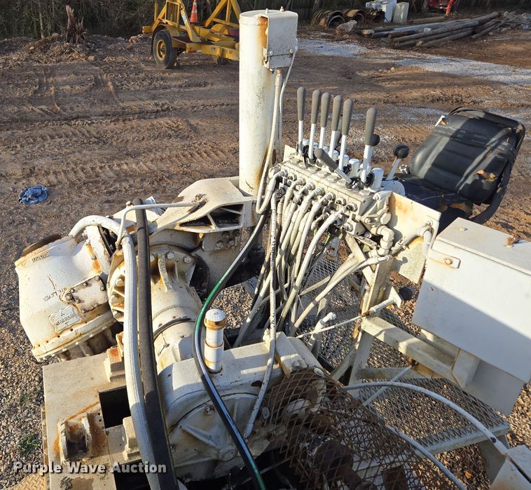 image for item DP6216 1994 Kenworth T800 pressure digger truck