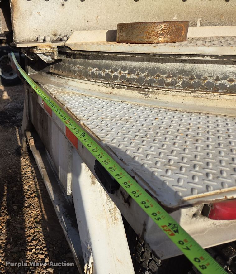 image for item DP6216 1994 Kenworth T800 pressure digger truck