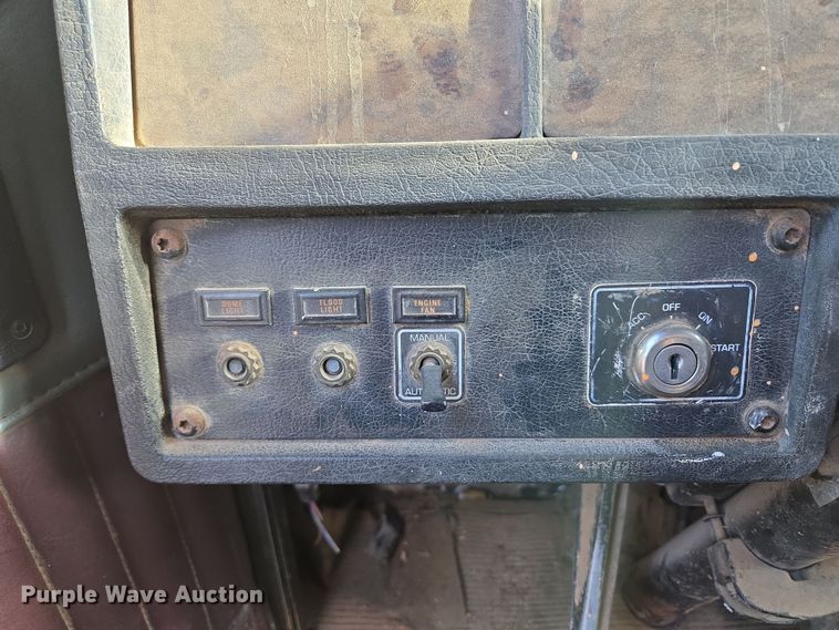 image for item DP6216 1994 Kenworth T800 pressure digger truck