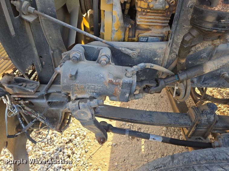 image for item DP6216 1994 Kenworth T800 pressure digger truck