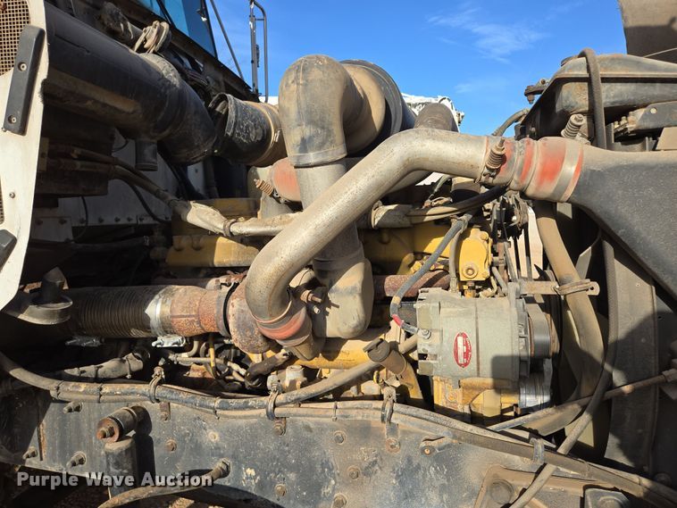 image for item DP6216 1994 Kenworth T800 pressure digger truck