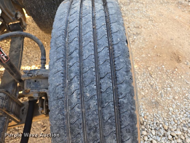 image for item DP6216 1994 Kenworth T800 pressure digger truck