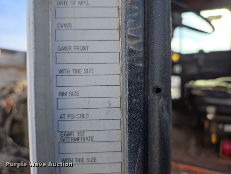 image for item DP6216 1994 Kenworth T800 pressure digger truck