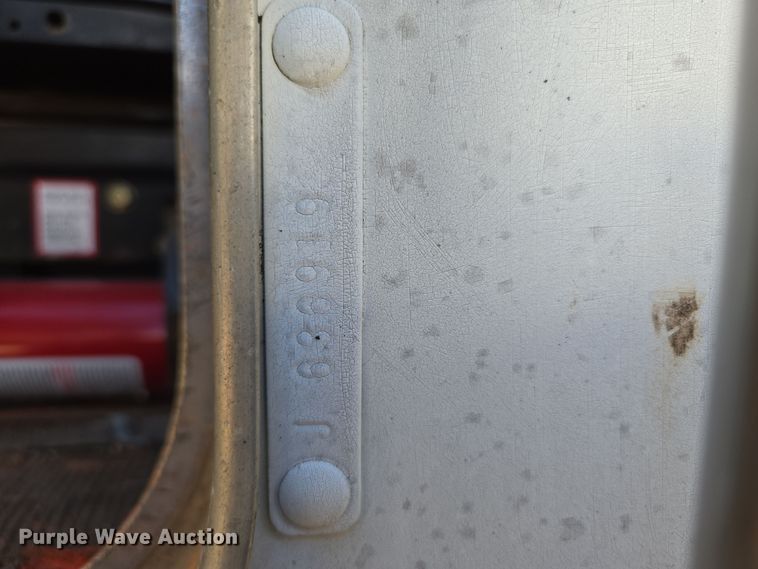 image for item DP6216 1994 Kenworth T800 pressure digger truck