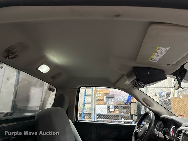 image for item DQ6690 2015 Dodge Ram 5500 bucket truck